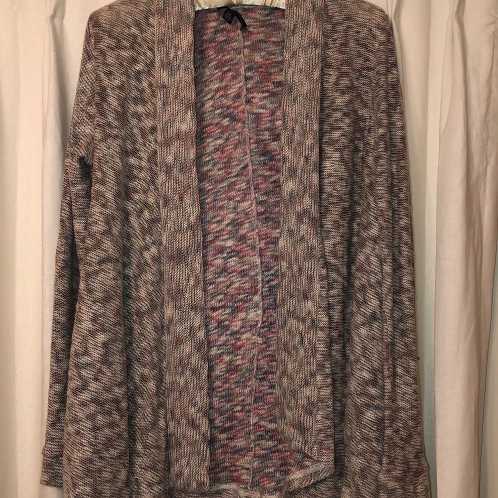 Long sleeve knit cardigan